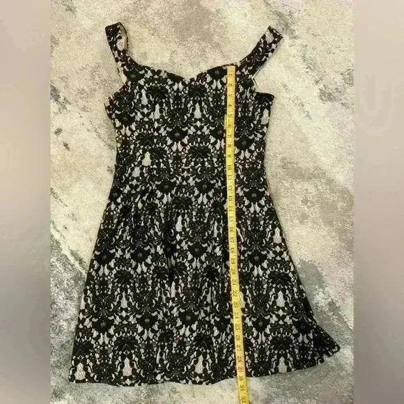 Women’s Black&Cream Francesca’s Dress - Picture 6 of 6